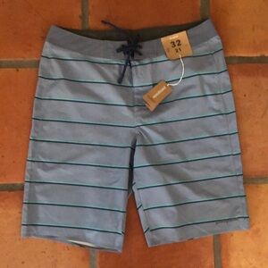 Patagonia Board shorts NWT 32 Medium swim trunks